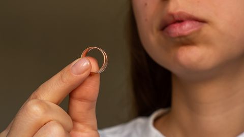 USKUMATU ⟩ Kadunud abielusõrmus ilmus välja täiesti absurdsest kohast