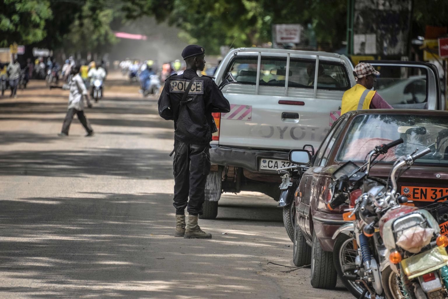 Kameruni politsei Marouas patrullimas.