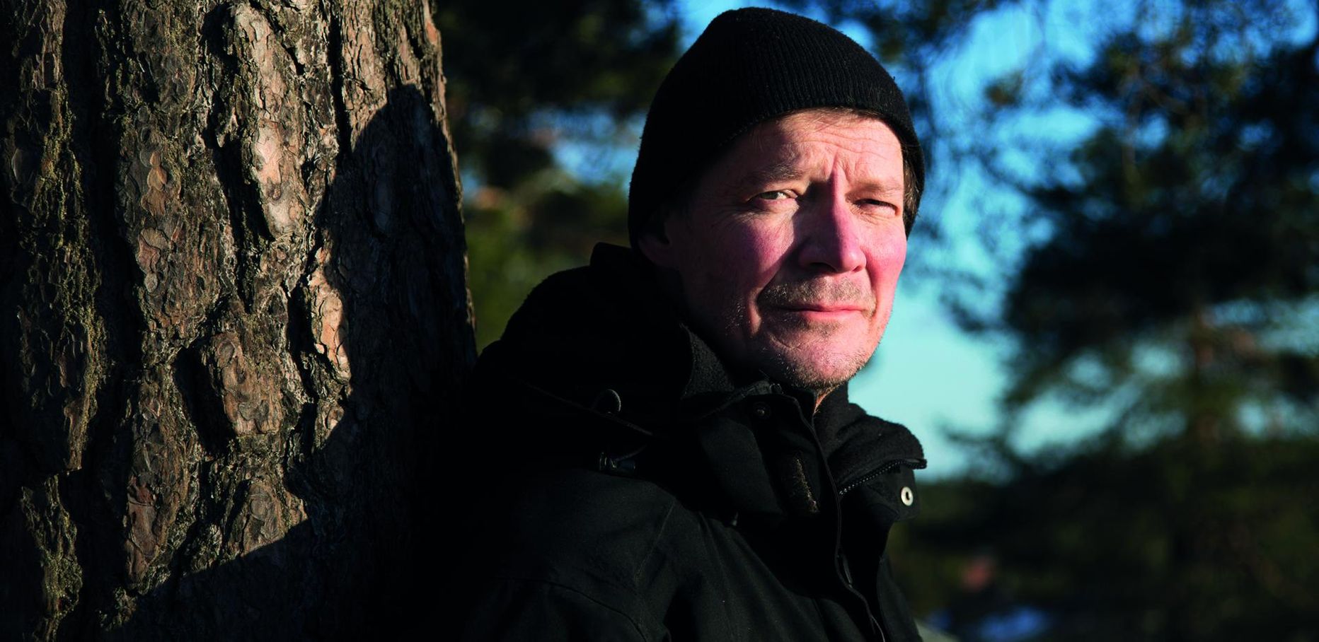 Kirjanik, dramaturg ja lavastaja Juha Hurme sai ettepaneku intervjuud anda eelmisel nädalal, kui oli mõneks päevaks metsa üksindusse tõmbunud.