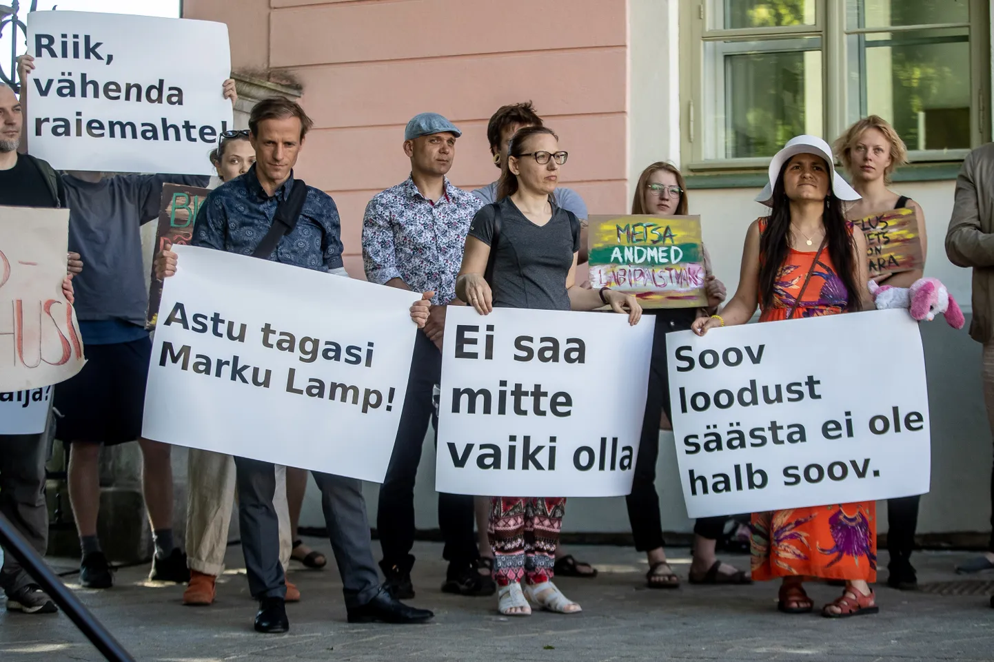 16.06.2021, Tallinn. Meeleavaldus. SMI-andmed salastamise vastu. Marku Lamp.