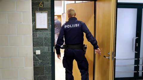 Soomes vahistati kolm Vene õpilast seoses kahesuguse kasutusega kaupade väljaveoga riigist