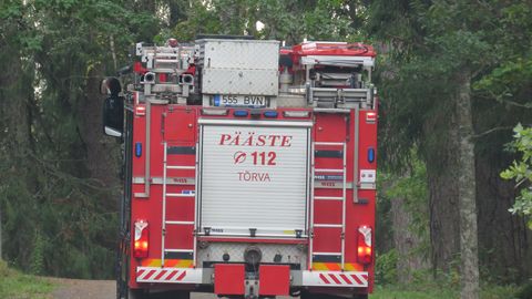Valgas puhkes ulatuslik põleng