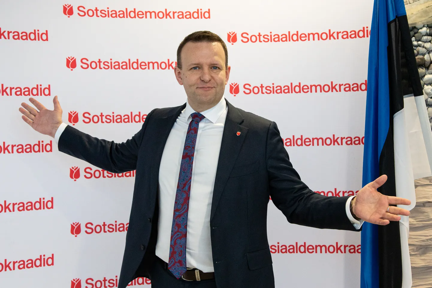 Lauri Läänemetsa hinnangul ei ole nii alampalga kui pensionide tõstmine kolme aastaga 1200 euroni midagi võimatut.