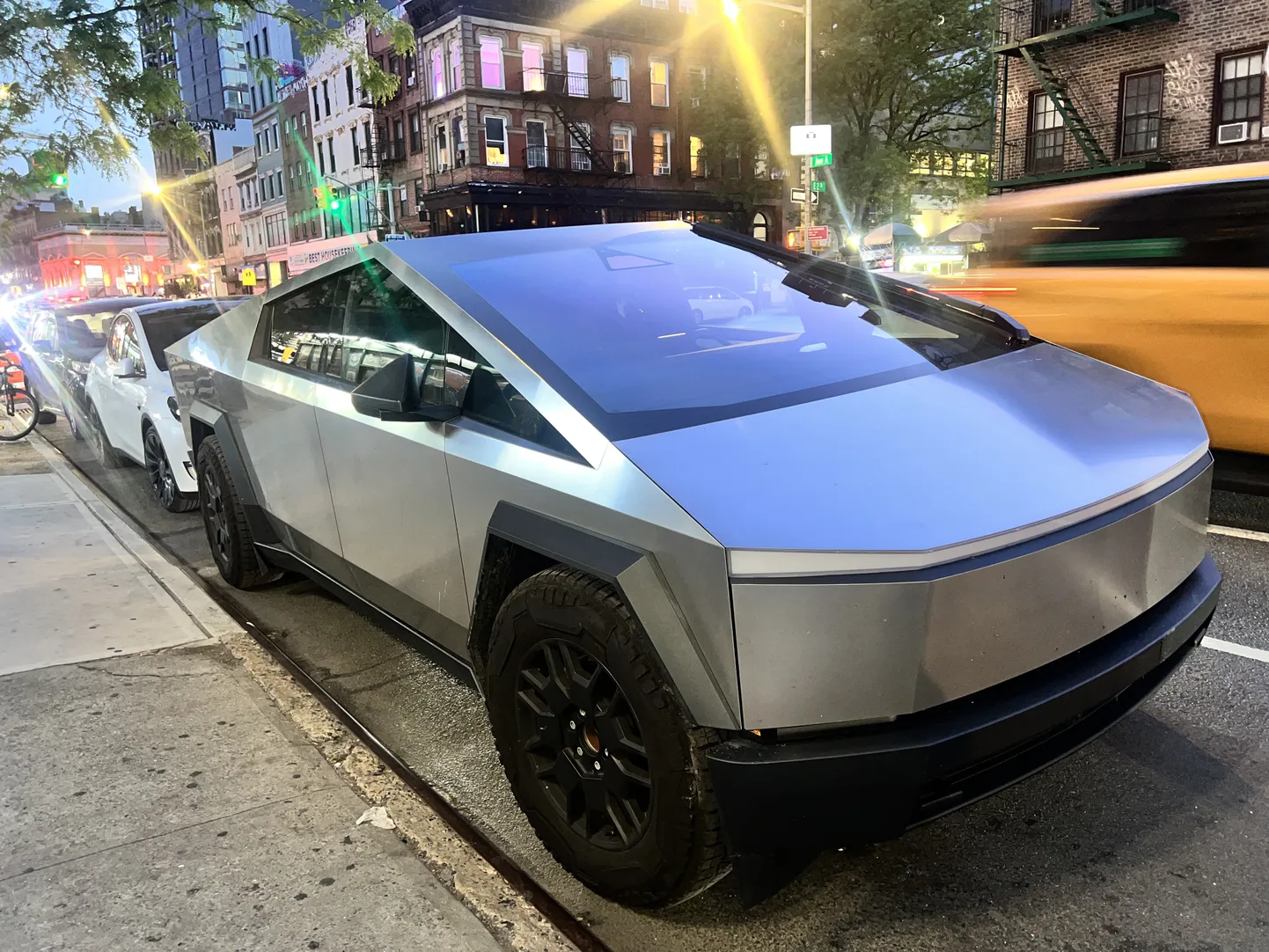 Tesla Cybertruck, 10. mai 2025, New York, USA.