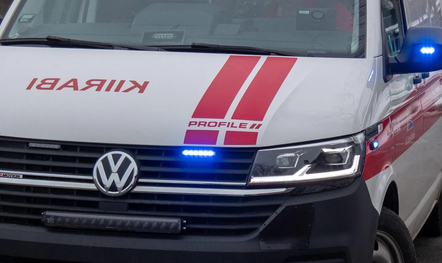 Keegi kokkupõrke tagajärjel viga ei saanud.