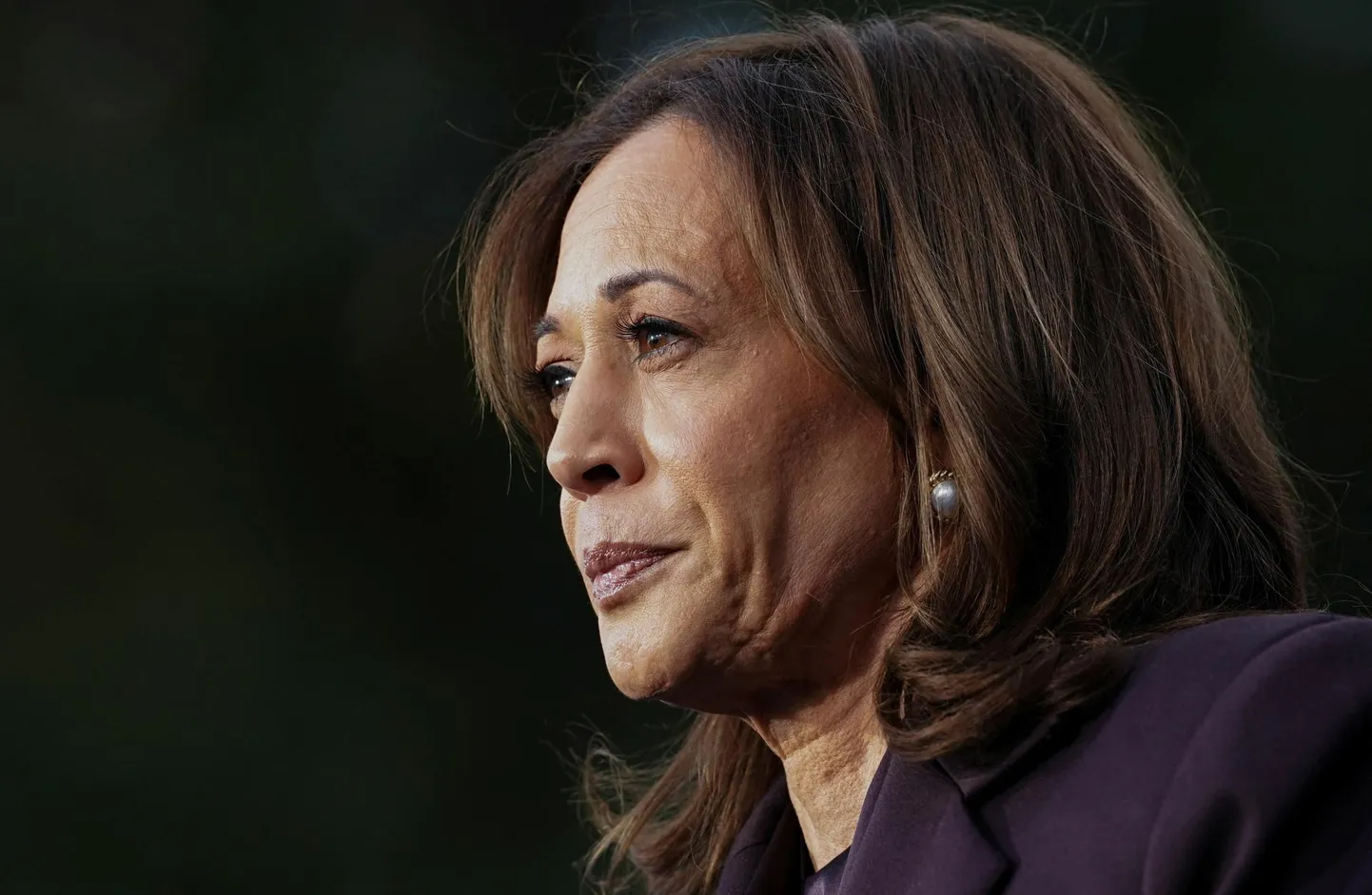 Kamala Harris 6. novembril kõnet pidamas.
