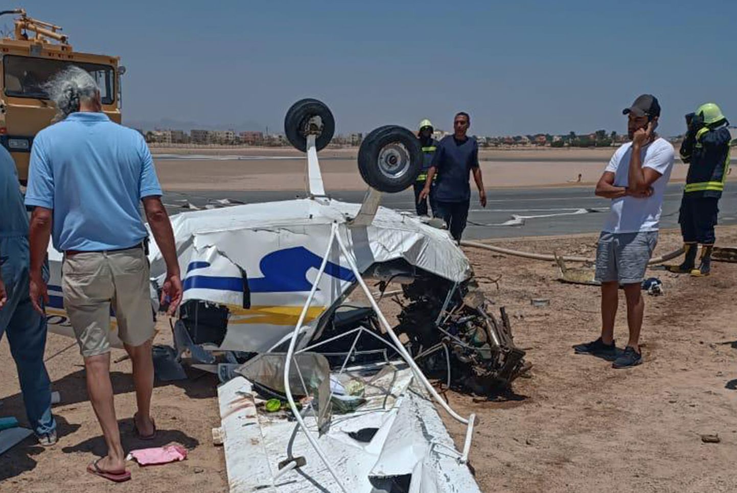 Egiptuse populaarse kuurordi Hurgada lähedal Gouna lennuväljal kukkus alla väikelennuk