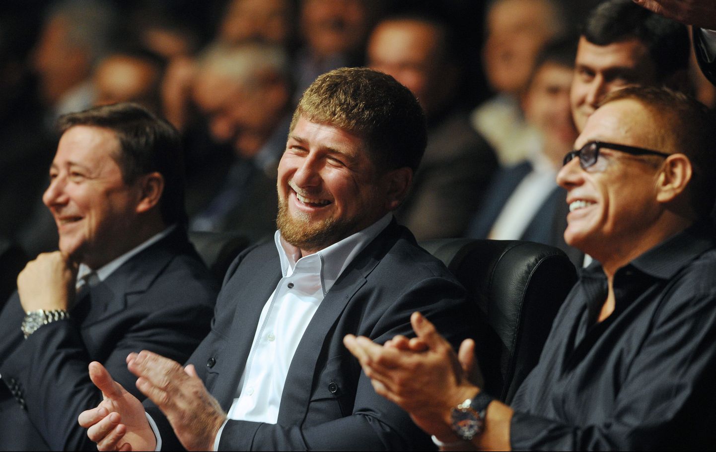 Tšetšeenia president Ramzan Kadõrov (keskel) ja näitleja Jean-Claude Van Damme (paremal) eelmisel nädalal Groznõis.