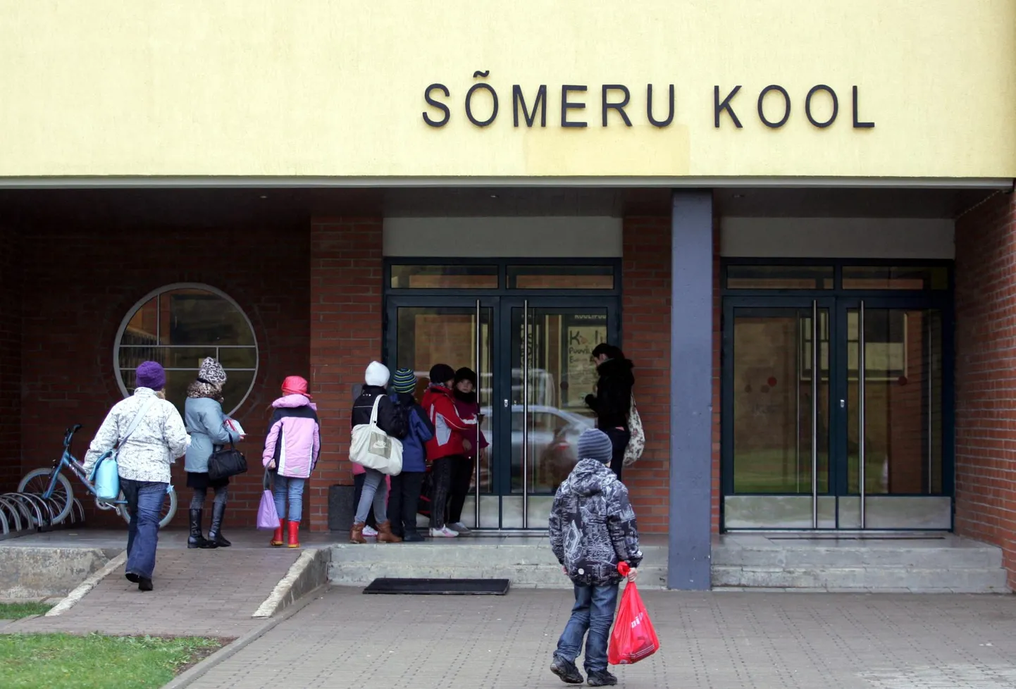 Sõmeru põhikool saadeti esialgu nädalaks ajaks distantsõppele.