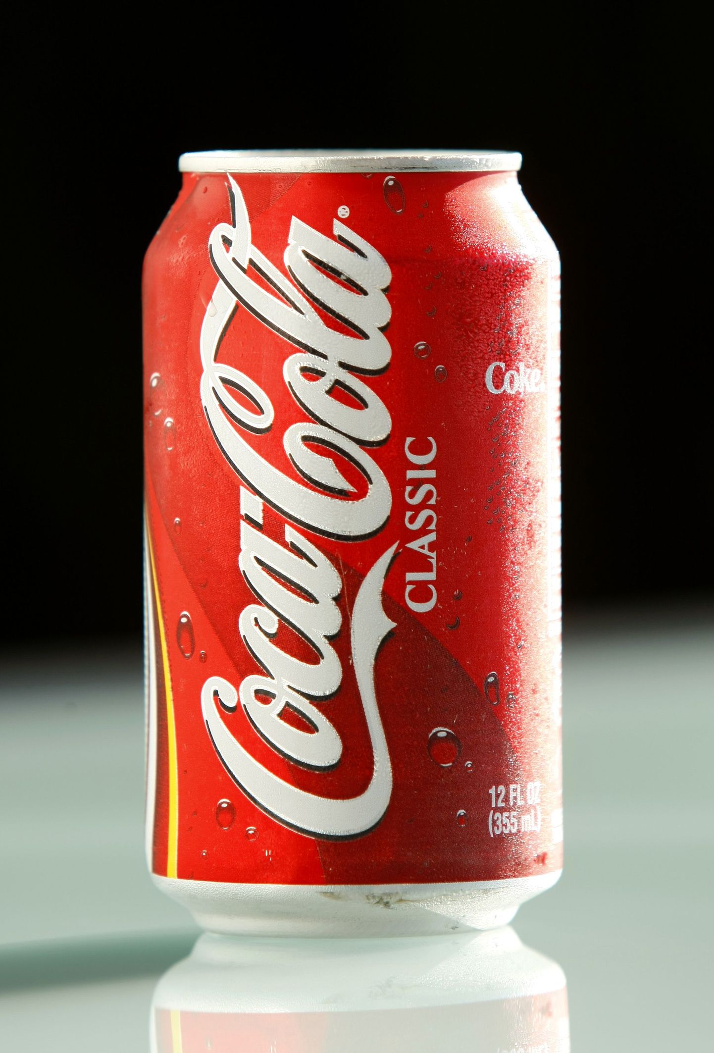 Coca-Cola hakkab limonaade müüma väiksemates purkides.