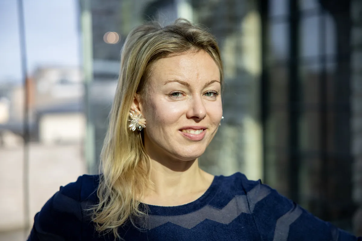 Iluekspert Mari Lakspere on 41 aastat vana, ent pani enda vananemise seisma 34-aastasena. Jah, seda saab alati teha ja isegi nooremaks saab ennast muuta. «Keha on voolitav!»