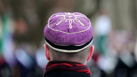 Tudengitel on keelatud teiste tudengitega suhelda: sektilik korraldus paneb pead kratsima