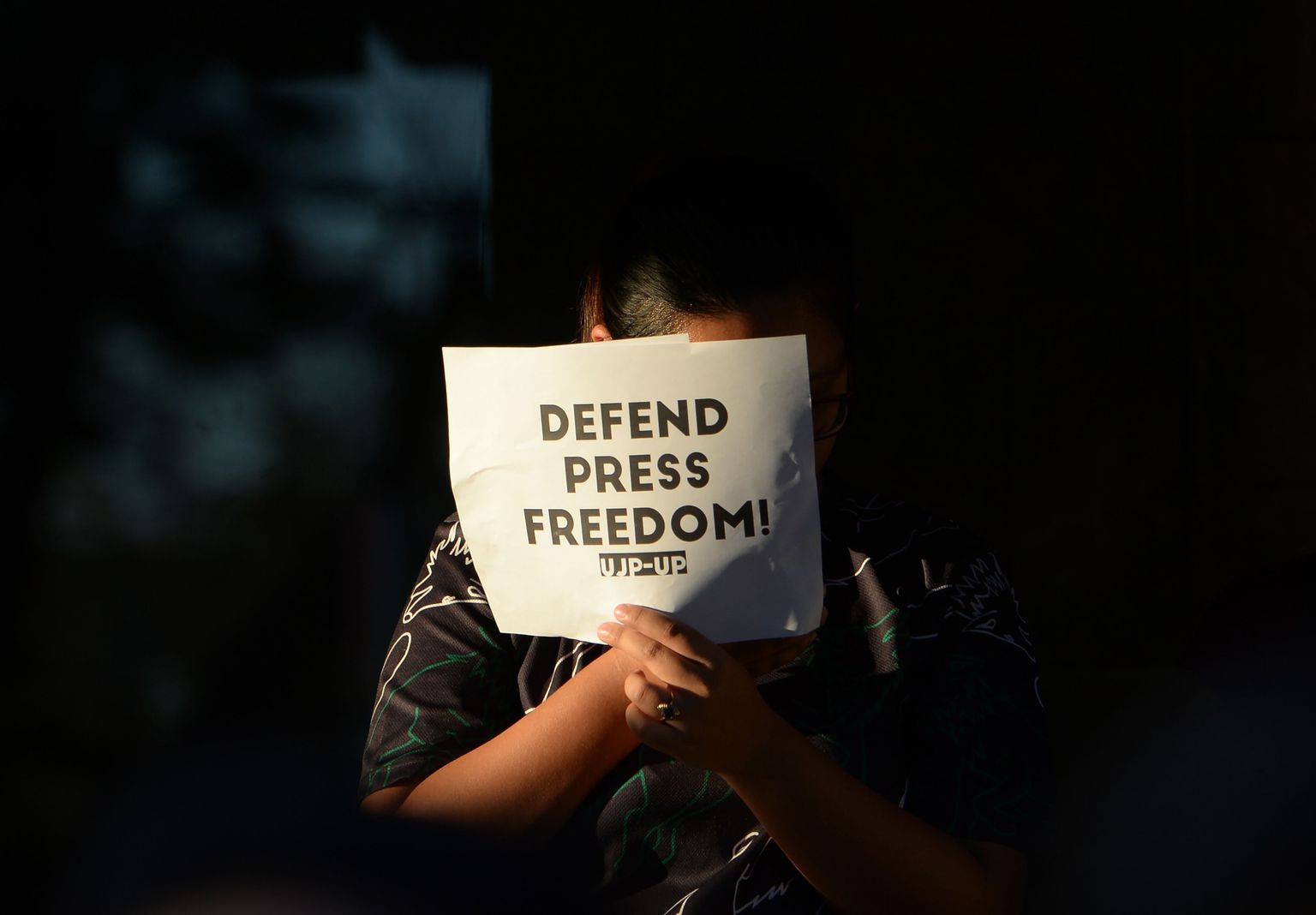 Protestiplakat ajakirjandusvabaduse kaitseks. Foto on illustratiivne.