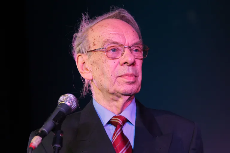 Алексей Баталов.