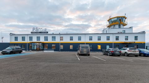 HEIKI HALLIK ⟩ 18,5 miljonit eurot 932 reisija nimel. Kes vastutavad – Kadri Simson ja Jüri Ratas?