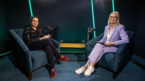 PÜHAPÄEVA STUUDIO ⟩ Miks me oleme kurjad ja kurvad? Stuudios on Anna-Kaisa Oidermaa