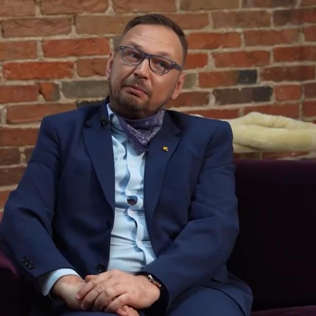 SUHTES KOLMEKESI ⟩ Kerdo Mölder abikaasaga lahkukolimise põhjustest: me ei  saanud enam väljas käia, sest sellest tekkis suur draama