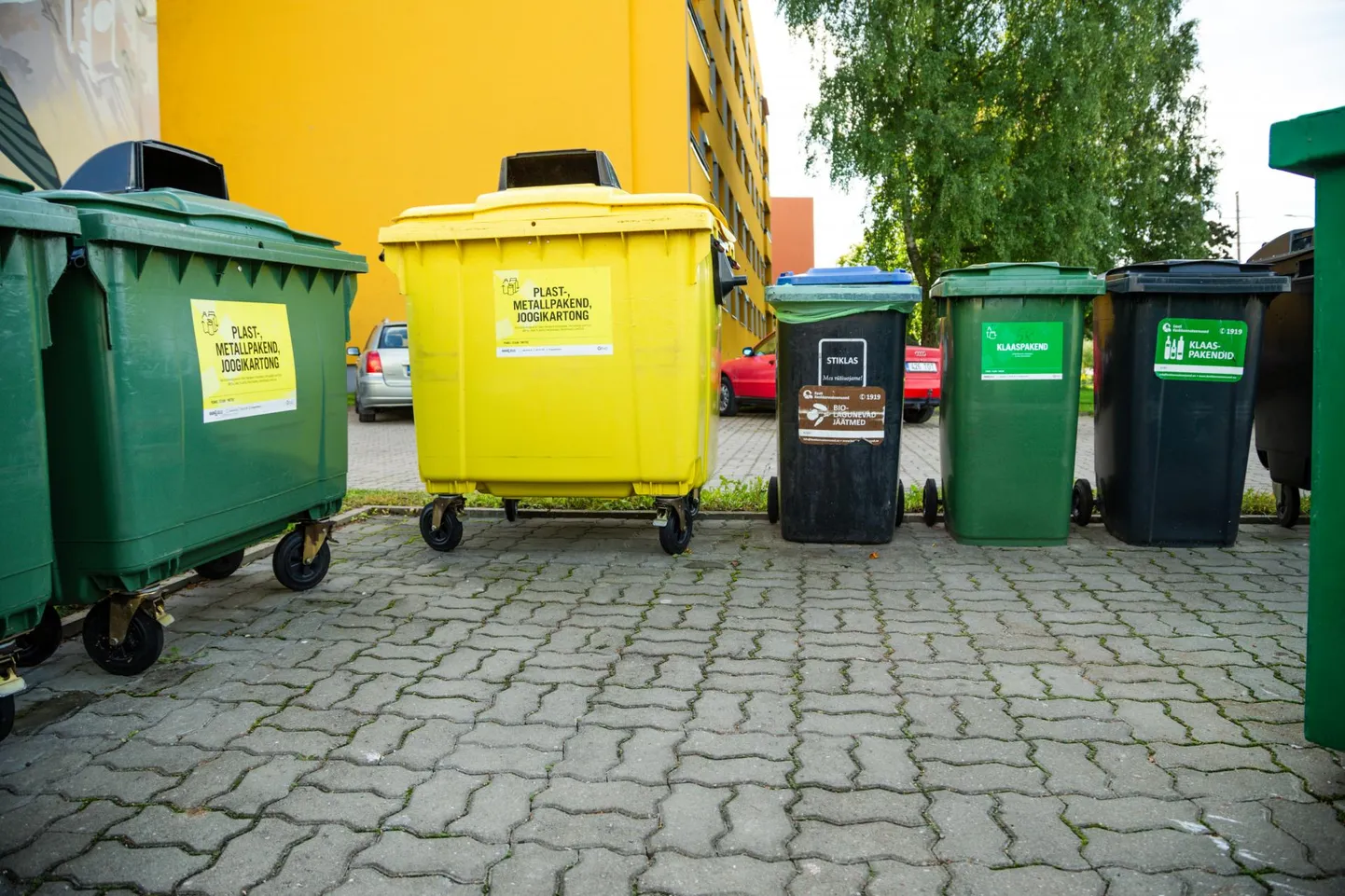 Сортировка отходов по сей день вызывает у людей множество вопросов.