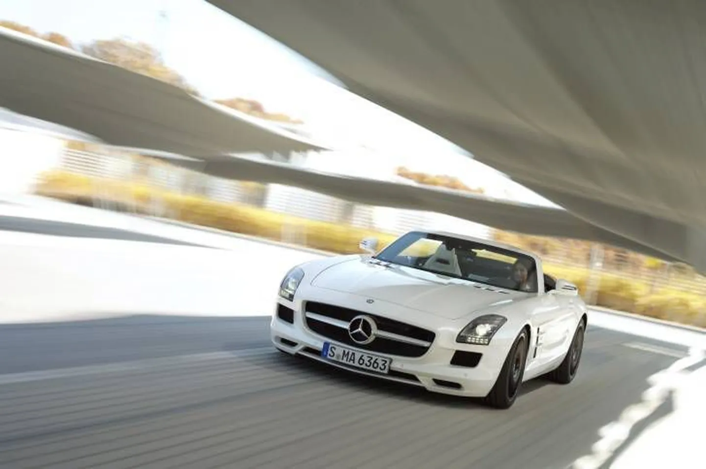 SLS AMG.
