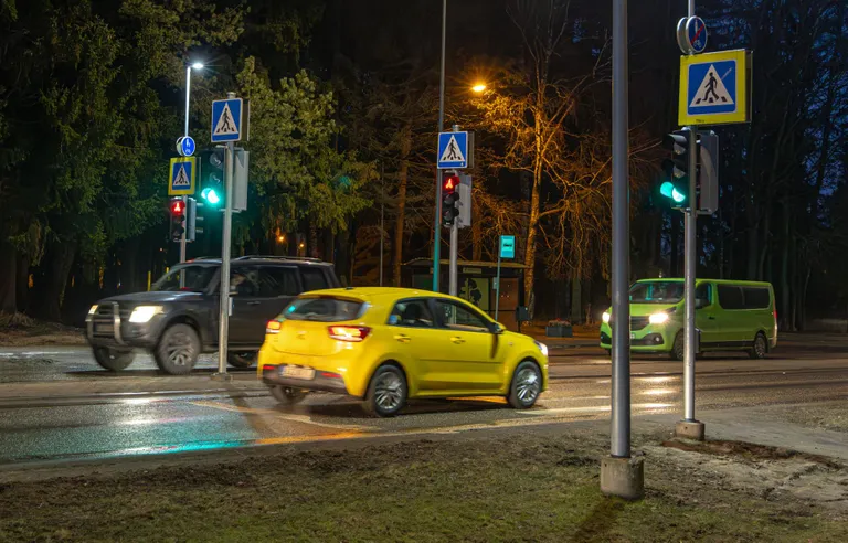 Paikuse osavalle esimene valgusfoor.