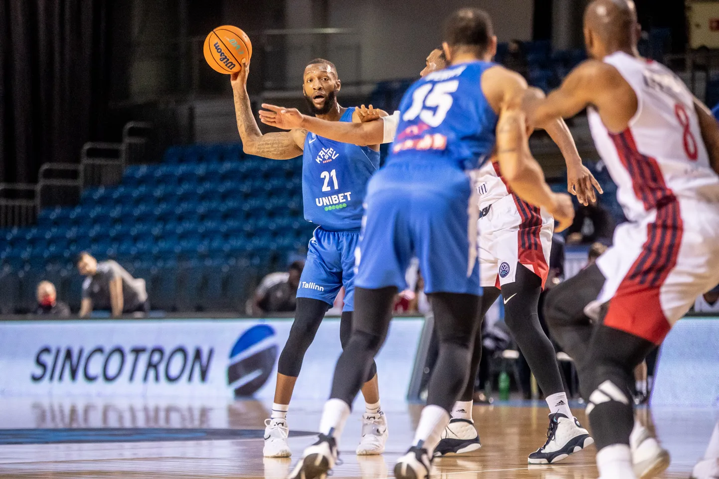 Kamari Murphy ja teised BC Kalev/Cramo korvpallurid annavad endast väljakul kõik. Nagu tribüünidelt näha, pole aga tänavused publikunumbrid teps mitte rõõmustavad.