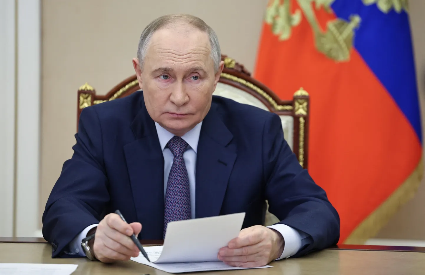 Диктатор Владимир Путин