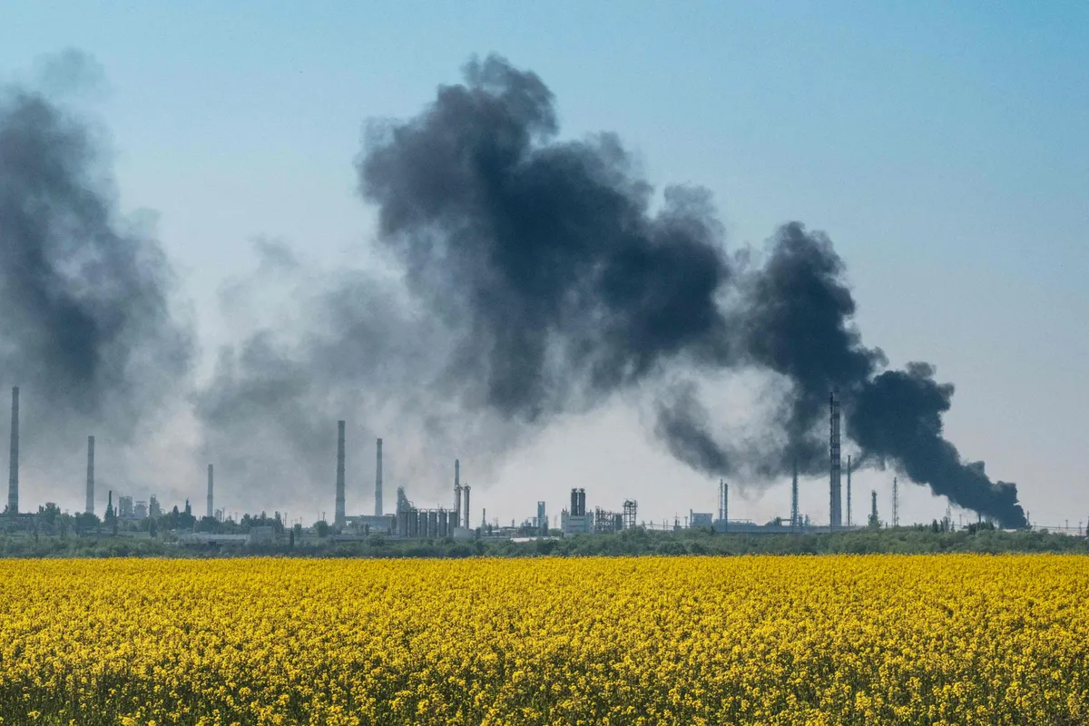 Russia has systematically bombarded Ukraine's energy infrastructure, and Ukraine has begun responding in kind. The photo shows a missile strike on an oil refinery near Lysychansk.