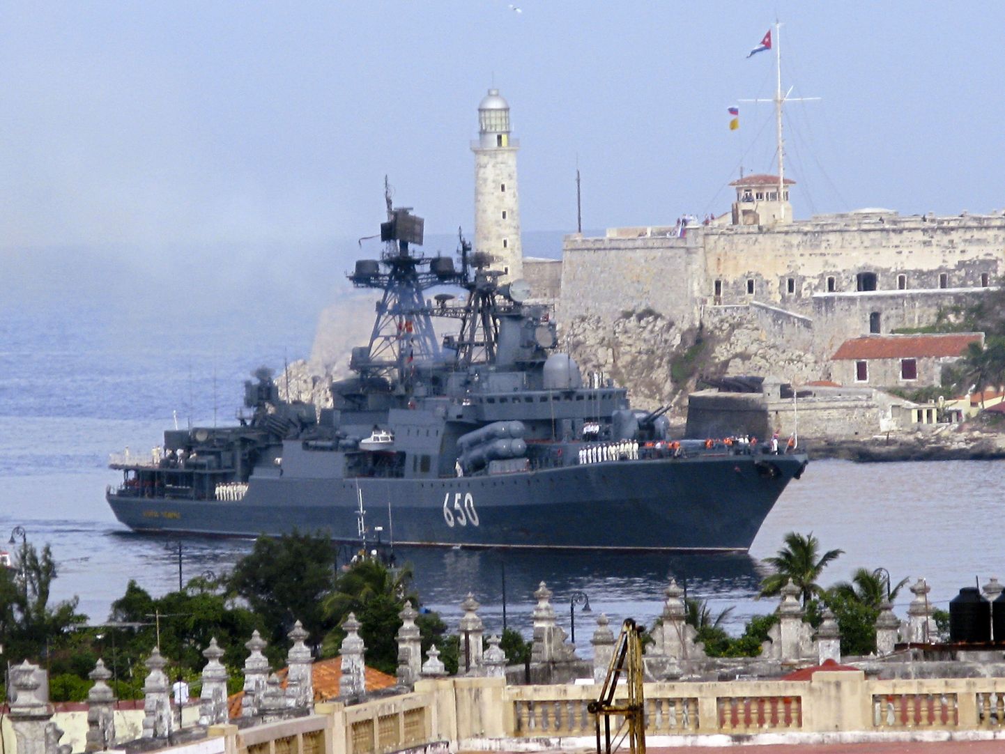 Vene sõjalaev Admiral Tšabanenko.