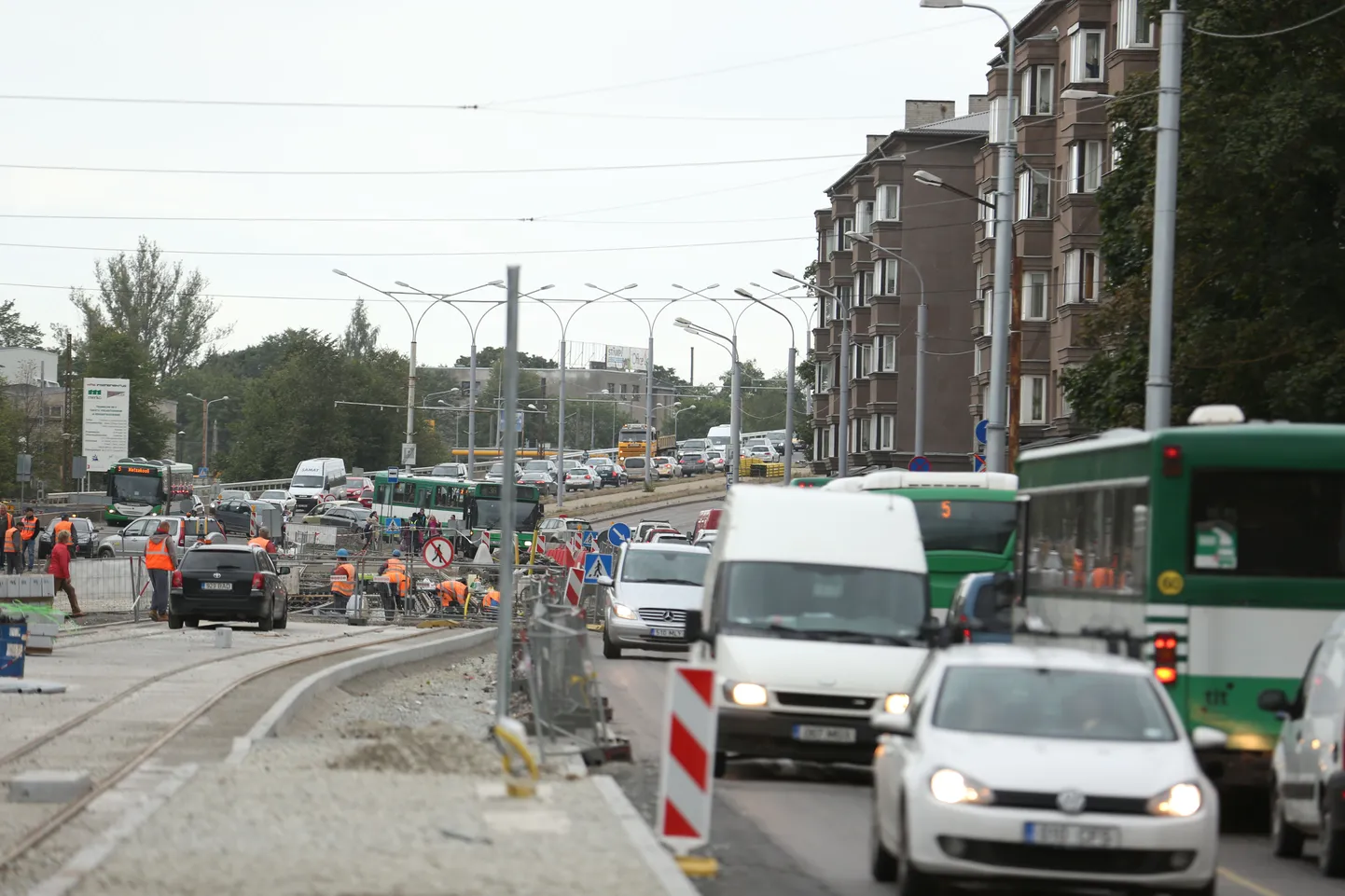 Ummik Pärnu maanteel.