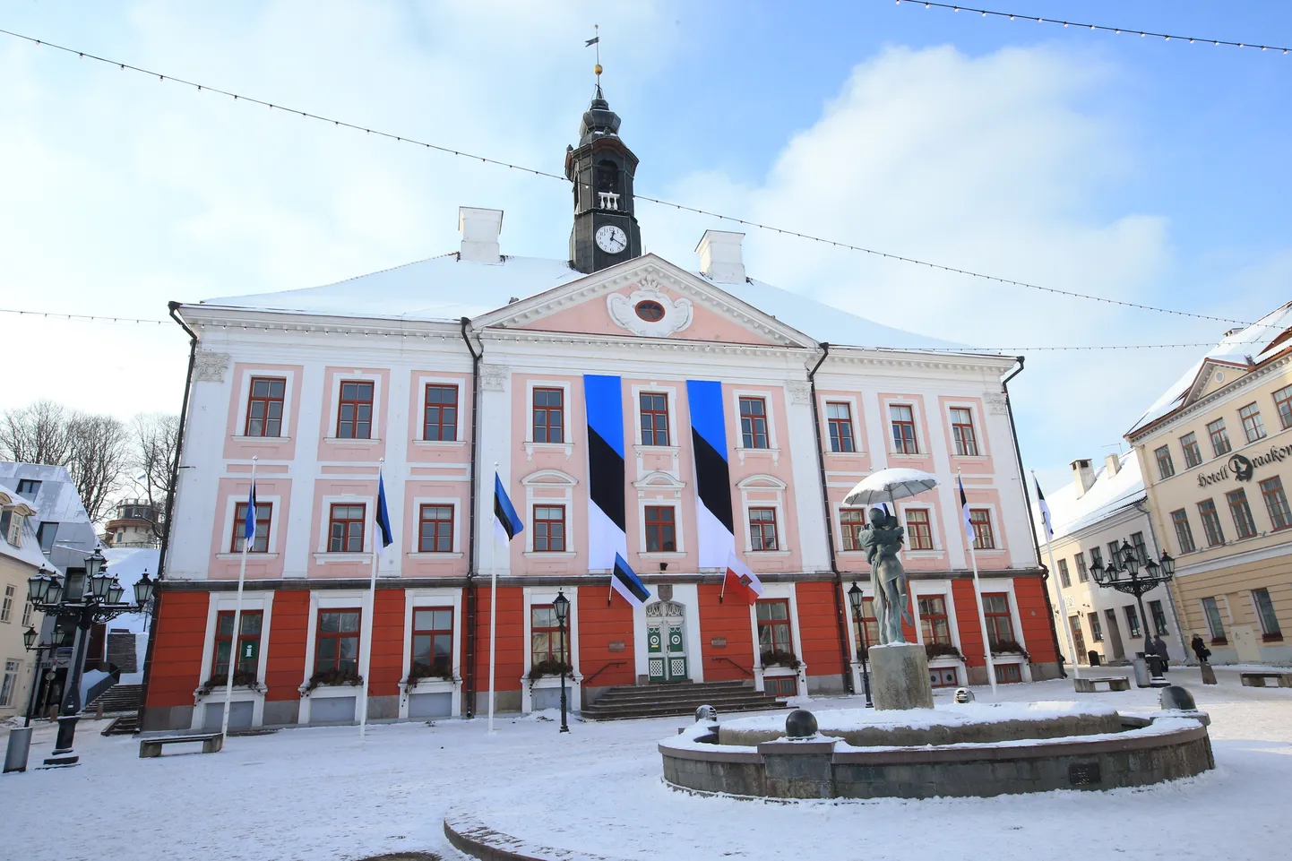 Tartu raekoda.