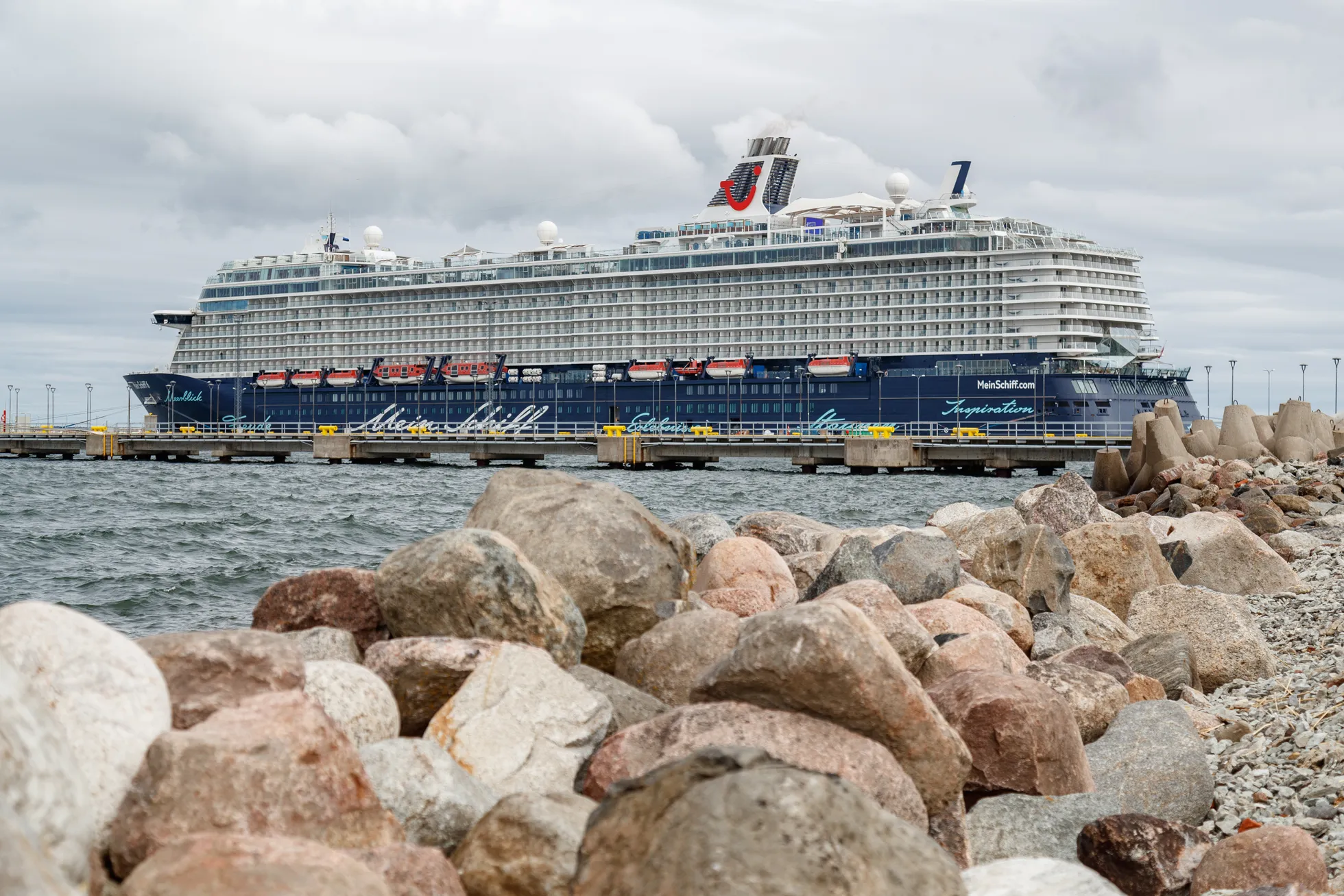 Mein Schiff 6