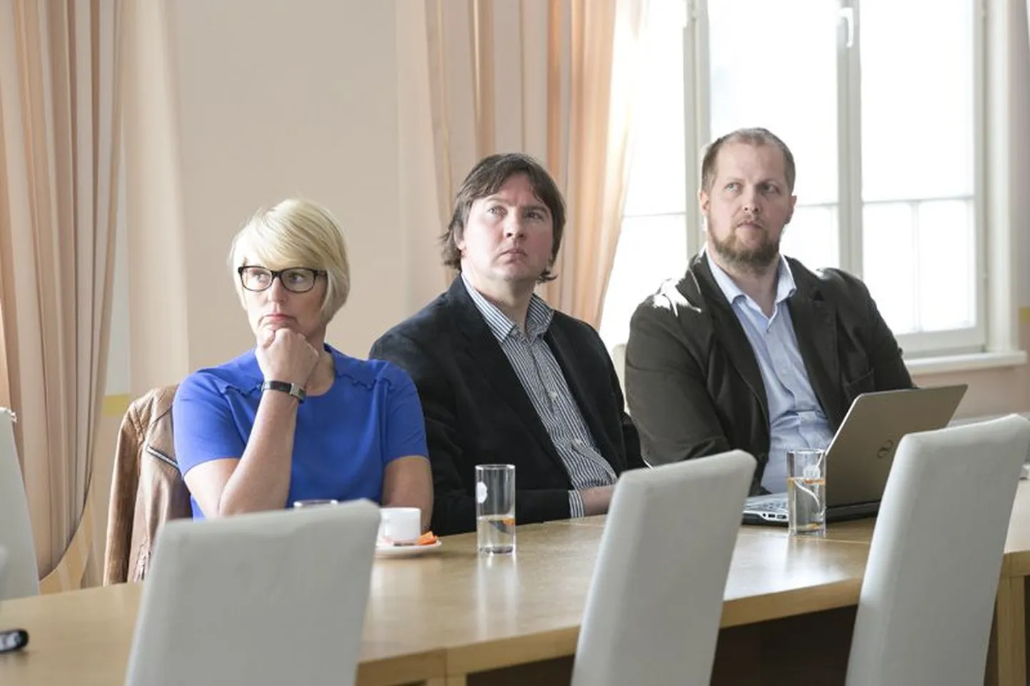 Kohtumine tõi kokku erinevate elualade esindajad: Karin Rändla JELD-WENist (vasakul), Kuno Rooba Rakvere ametikoolist ja Sven Ratnik Lääne-Viru arenduskeskusest.