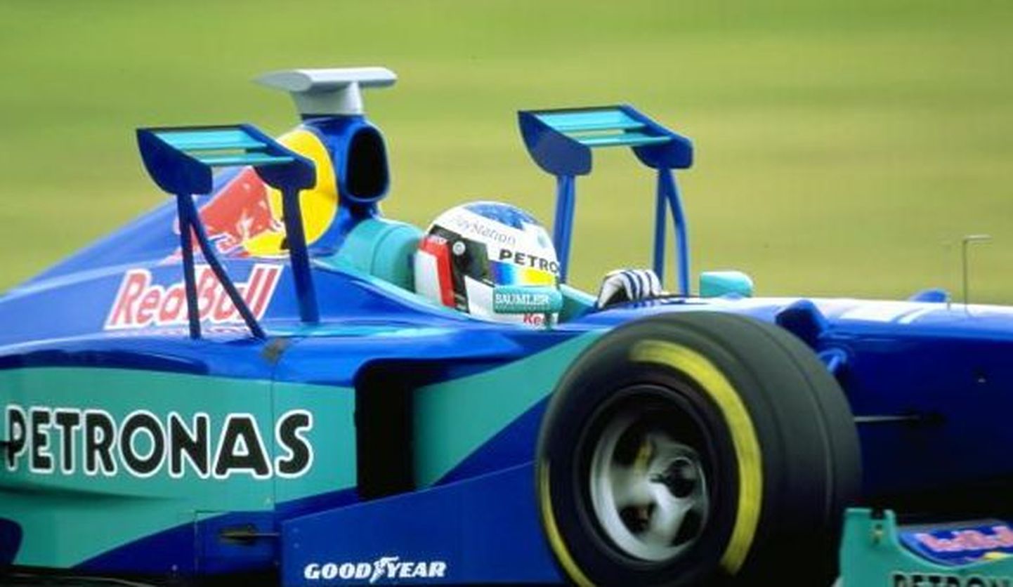 Jean Alesi sõitsi 1998. aastal Sauberi meeskonnas