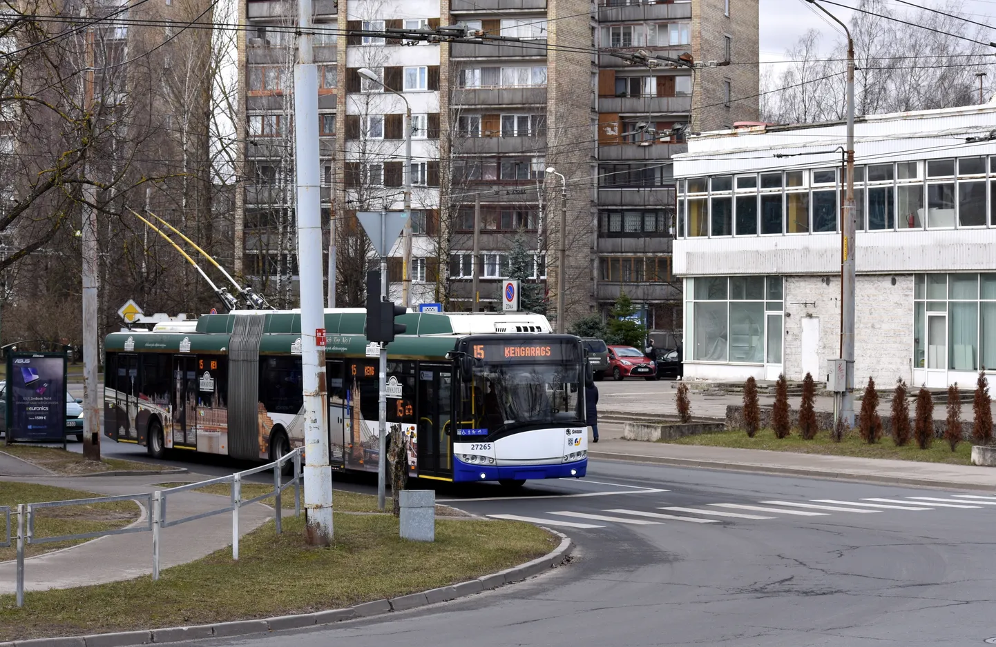 Trolejbusa pietura Ķengaragā. Ilustratīvs attēls