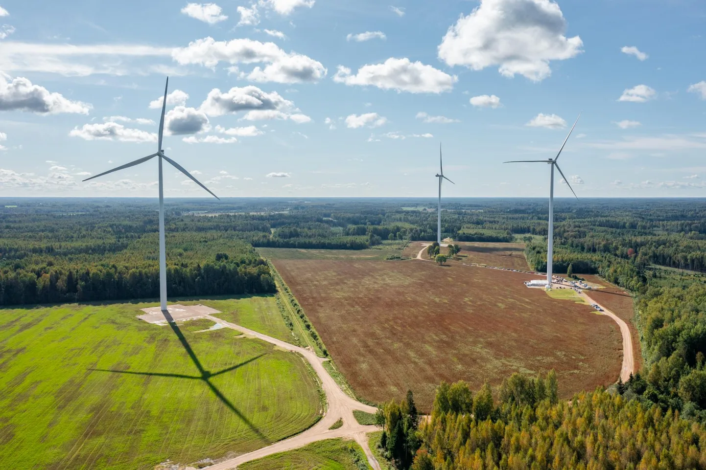 OÜ Utilitas Wind tahab laiendada praegu üheksa tuugeniga Saarde tuuleparki.