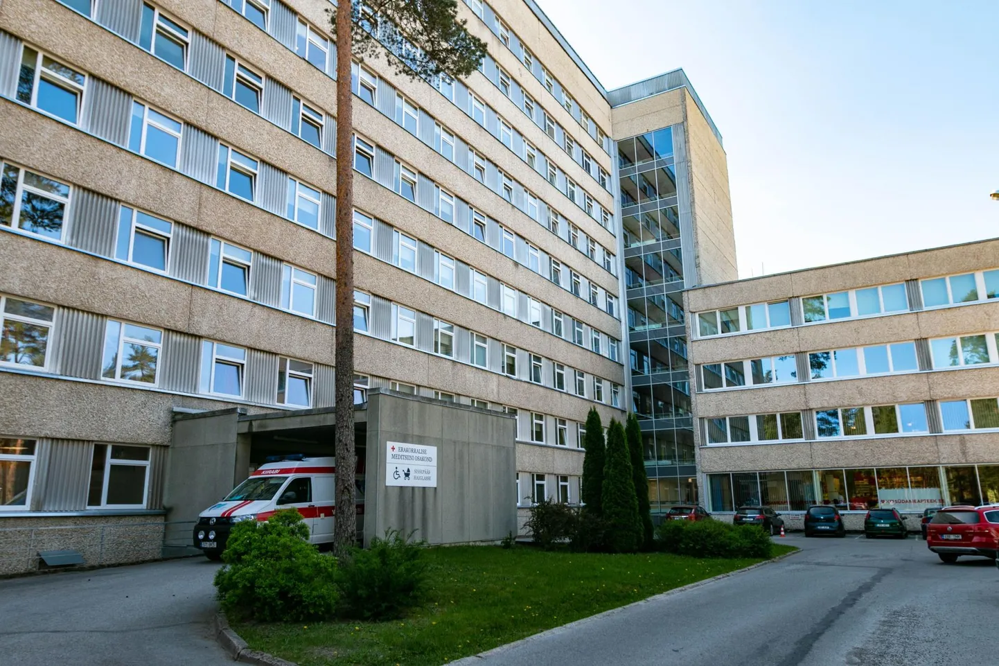 Mootorrattur toimetati Lõuna-Eesti haiglasse kontrolli.