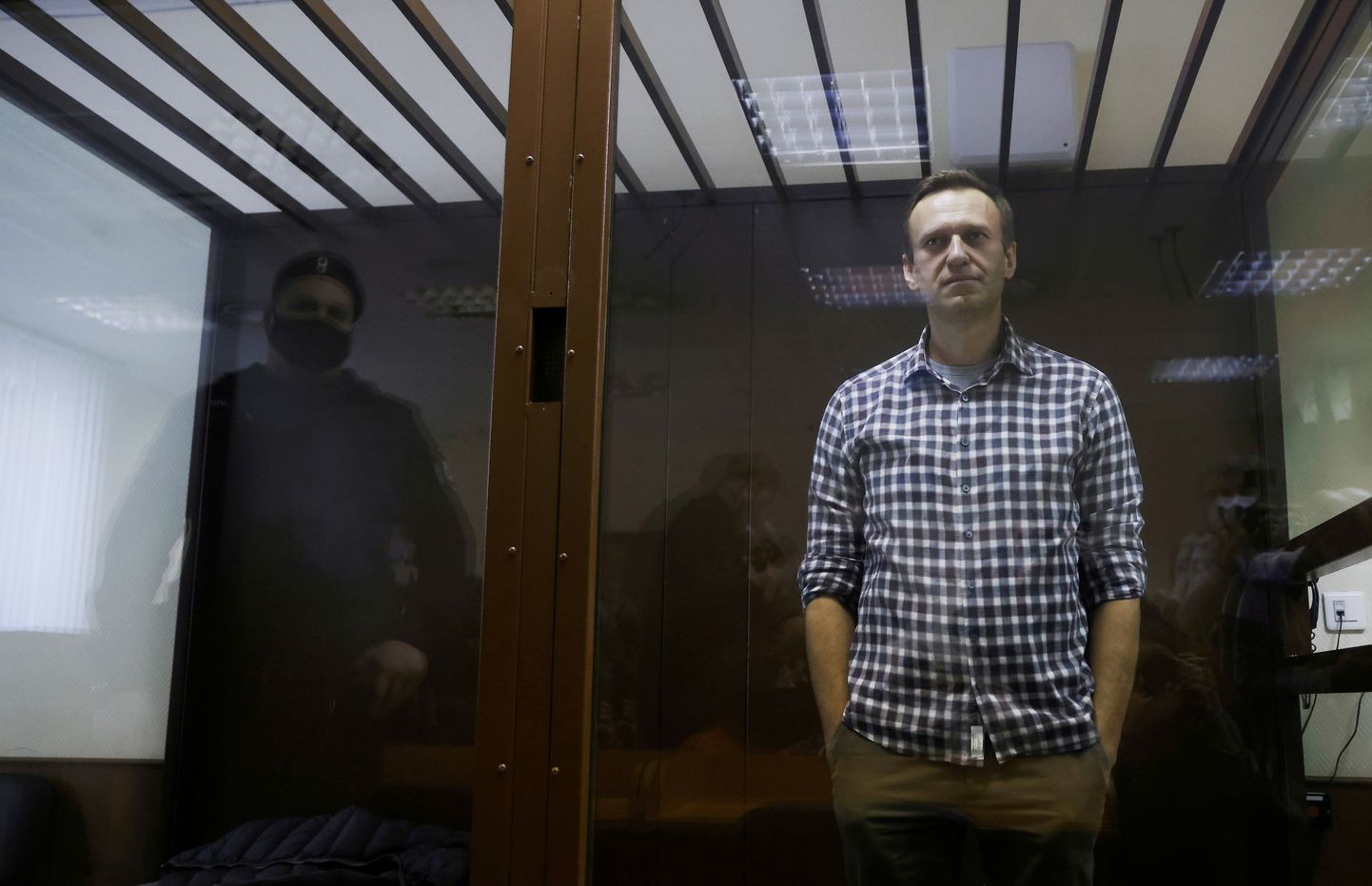 Vene opositsioonijuht Aleksei Navalnõi kohtus.