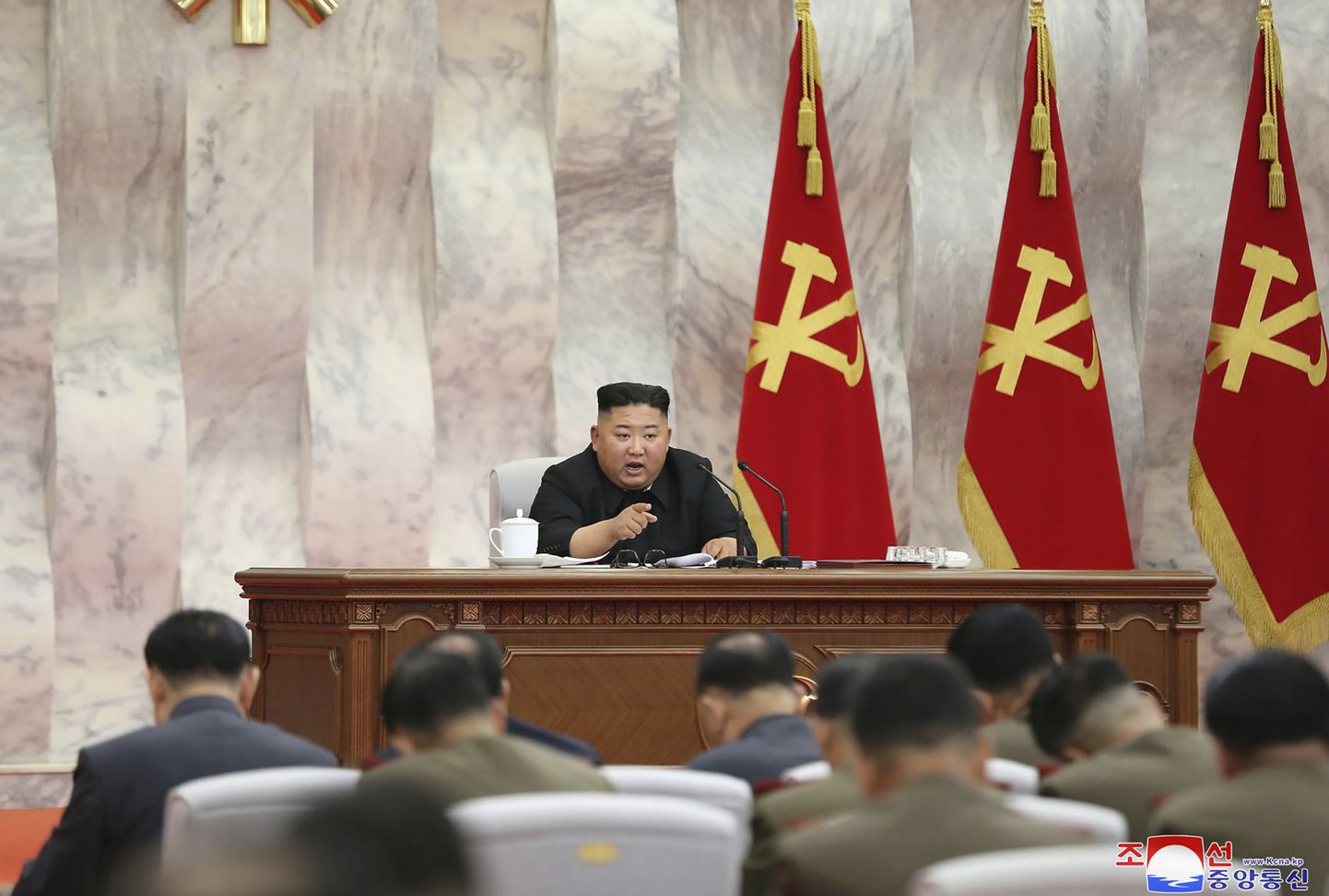 Kim Jong-un pidamas sõjaväelastele kõnet