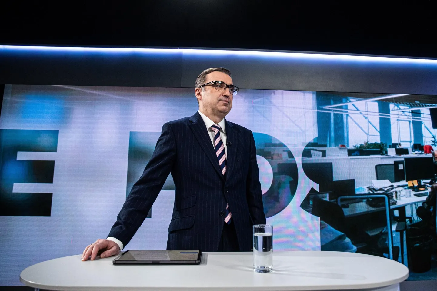 Andres Suti sõnul aitab majandust lahti hoida see, kui anname inimestele kindlustunde, et näiteks restoranis või teatris viibijad on terved.