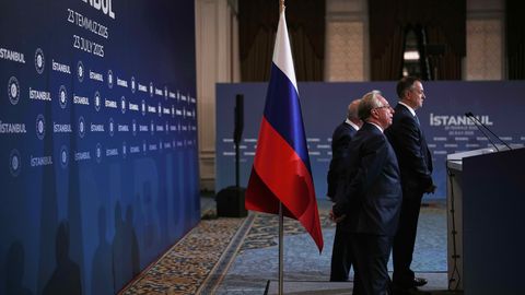 RAINER SAKS ⟩ Ukraina ettepanek Venemaad ei ahvatle, aga salakavalat «rahu» pakuvad küll