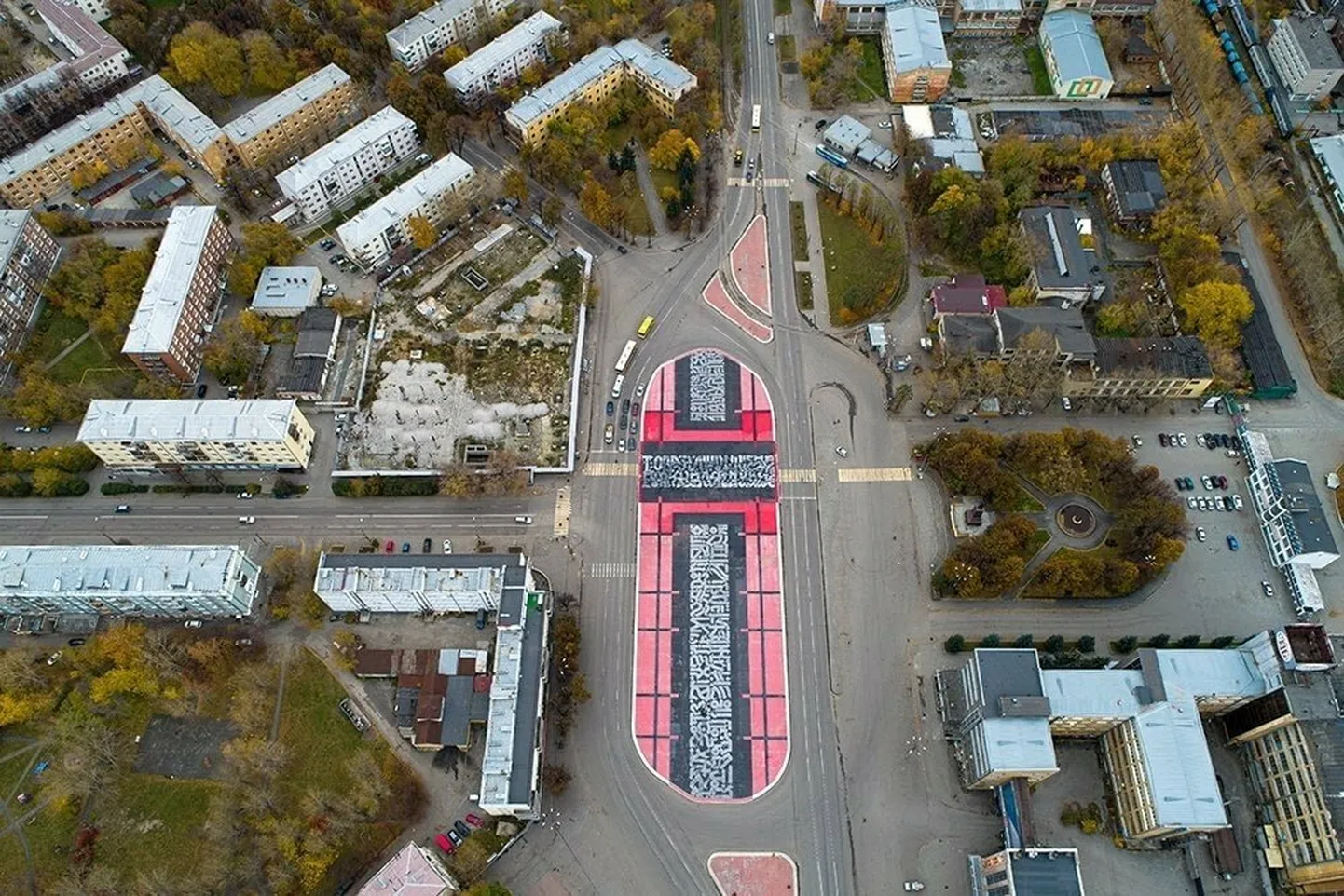 "Супрематический крест" в Екатеринбурге.