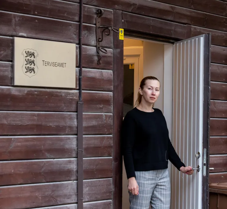Terviseameti Lääne regiooni juhi Kadri Juhkami jutu järgi on Pärnumaal kaheksast koldest neli aktiivsed, mis tähendab, et sinna on nakatunuid lisandunud.