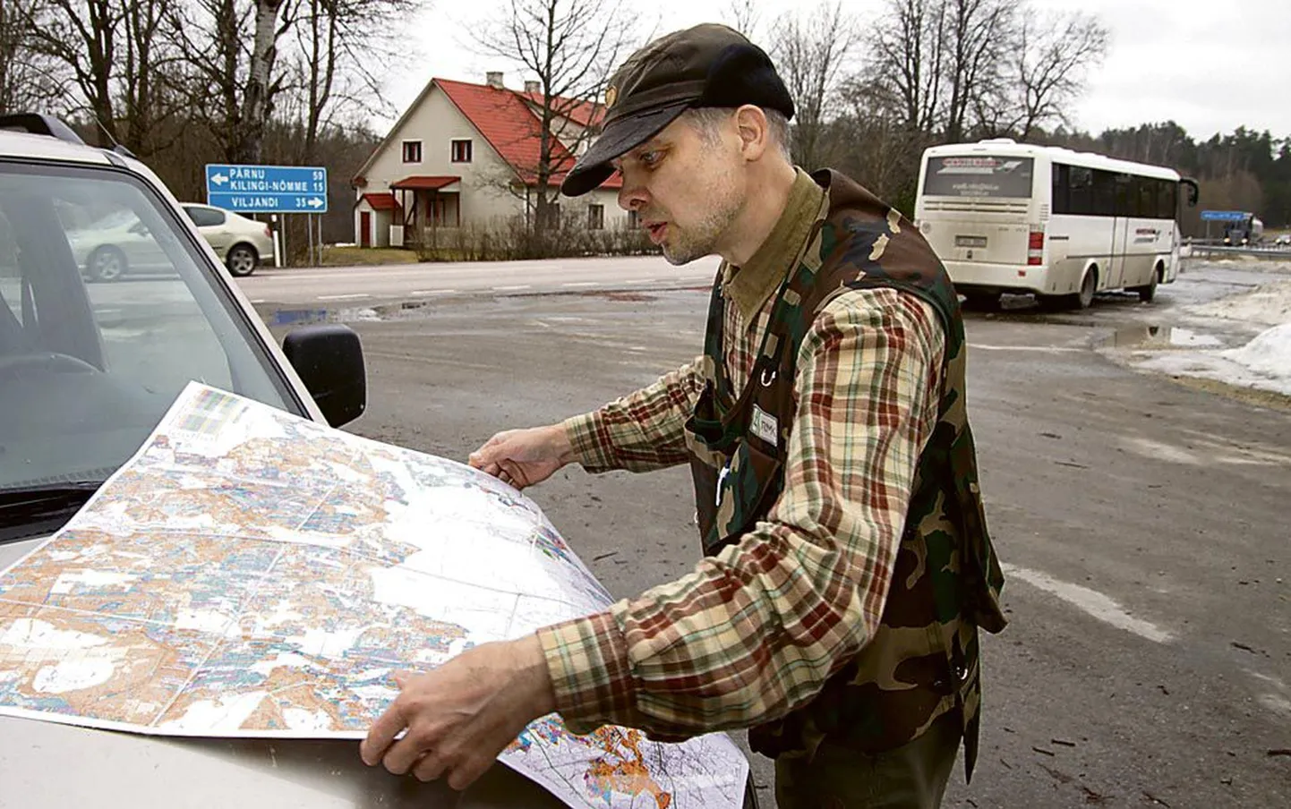 "Tulin just lankide piiride sisseajamiselt," ütleb Kanaküla metsnik Ivo Arumäe.