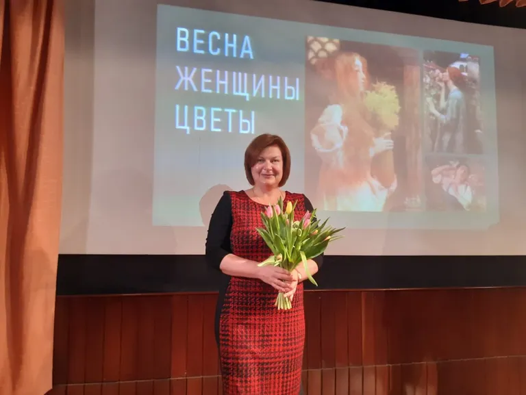Анастасия на ежегодном конкурсе "Весна. Женщина. Цветы"