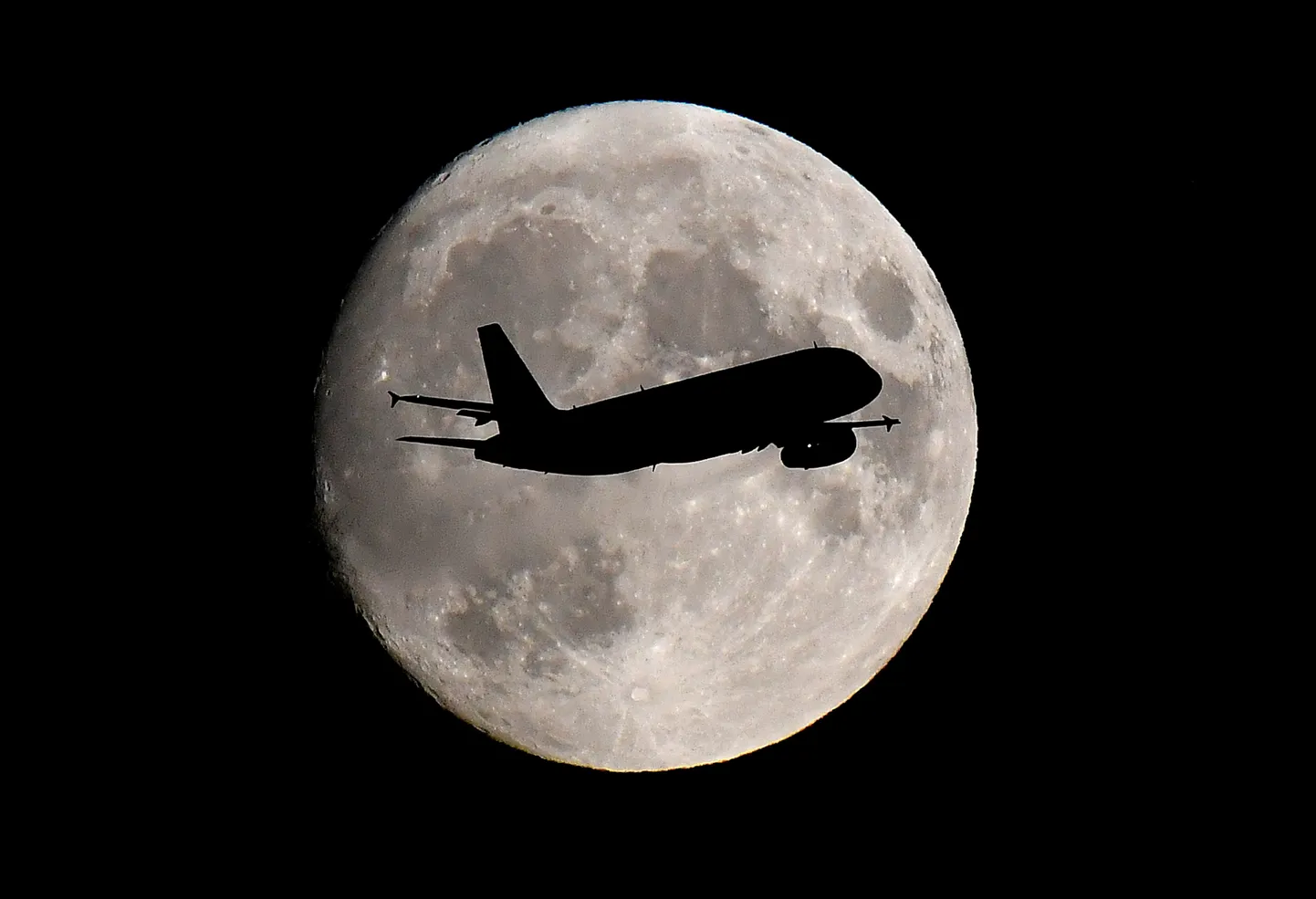 IATA.