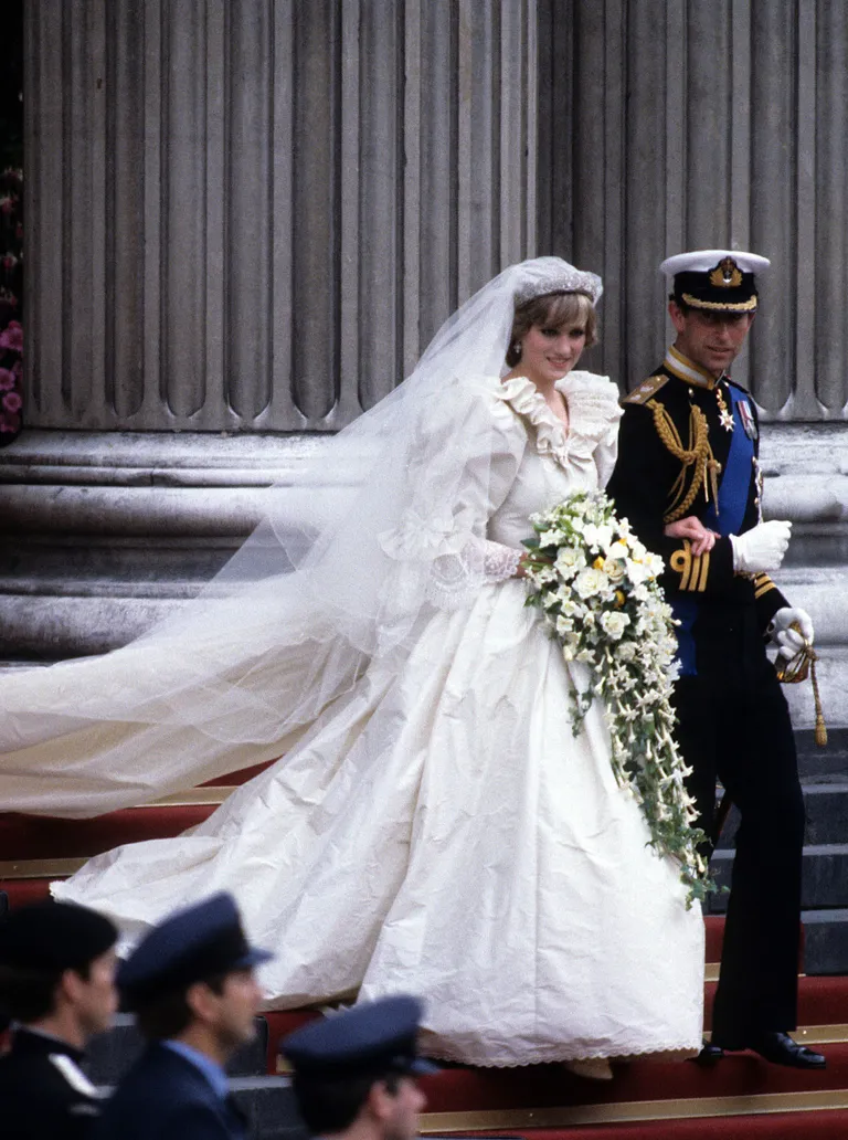 Diana ja Charles oma pulmapäeval 29. juulil 1981.