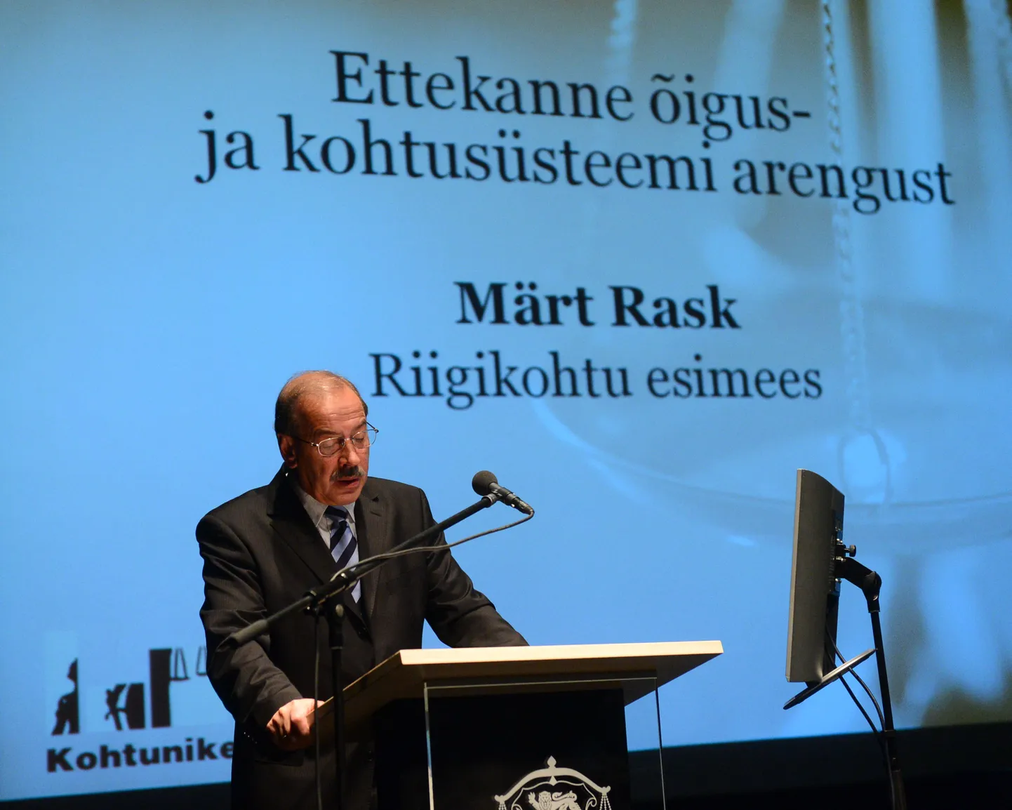 Eesti kohtunikud kogunesid arutama kohtusüsteemi arenguid. Täiskogu alguses esines ettekandega riigikohtu esimees Märt Rask.