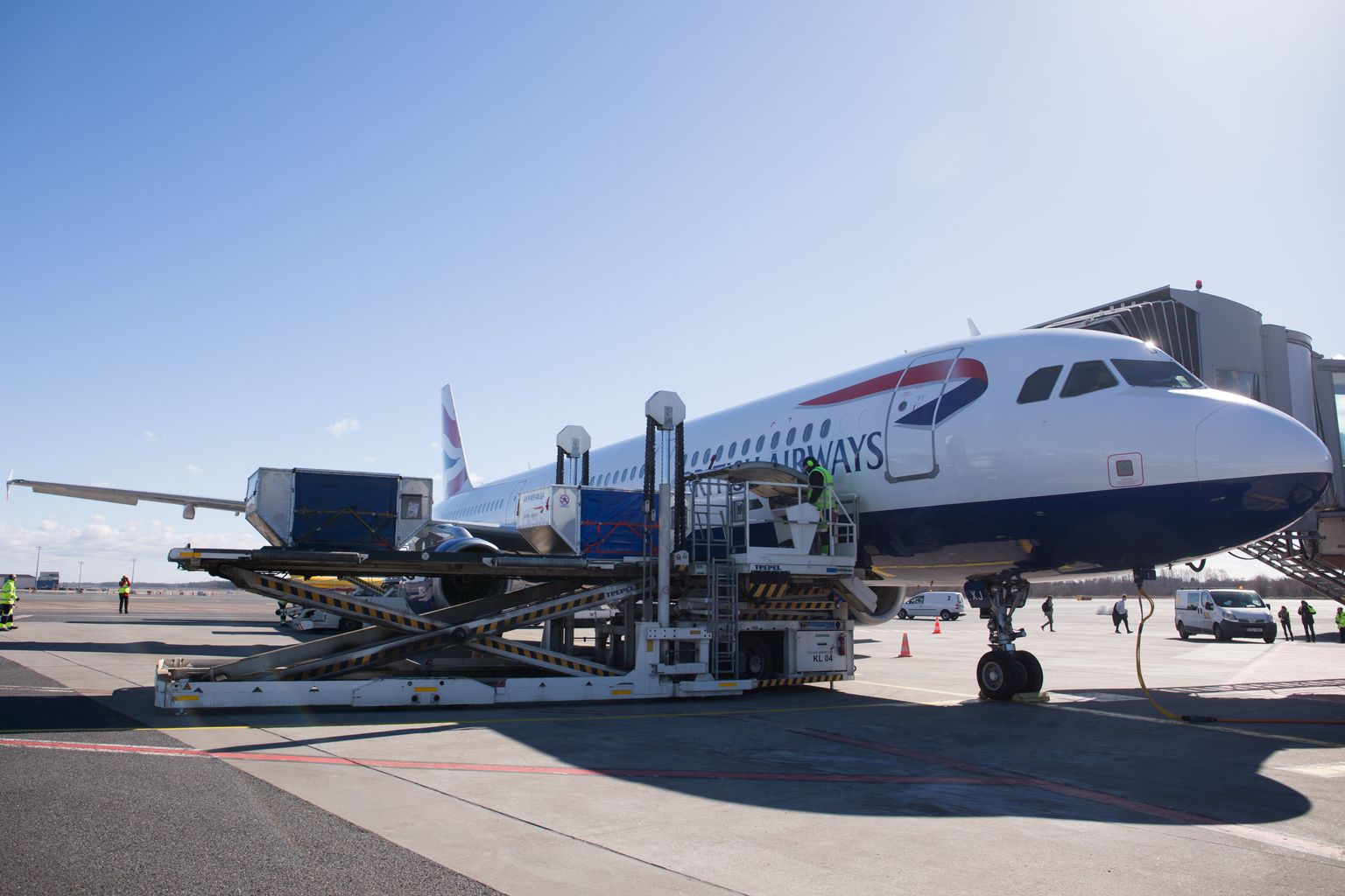 Märtsi lõpus alustas British Airways lende Tallinna ja Londoni vahel.