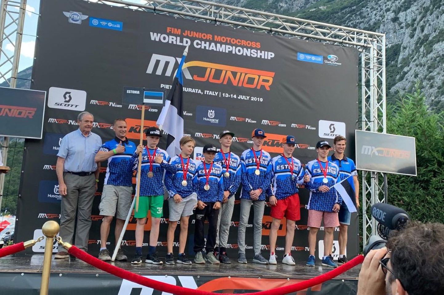 Eesti esindajad juunioride motokrossi maailmameistrivõistlustel.