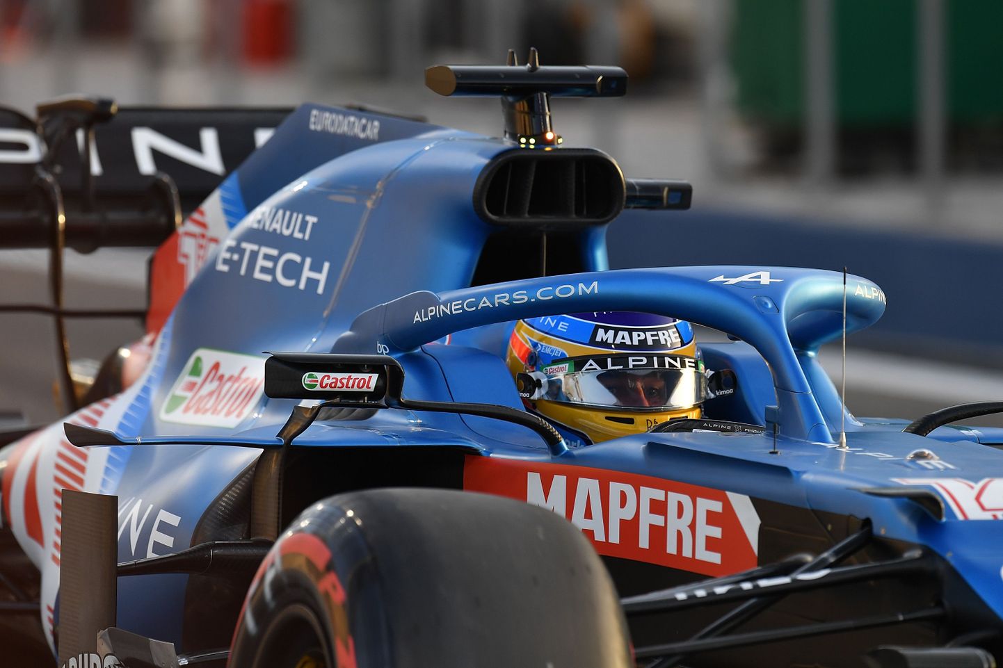 Fernando Alonso hooaeg sai õnnetu alguse.